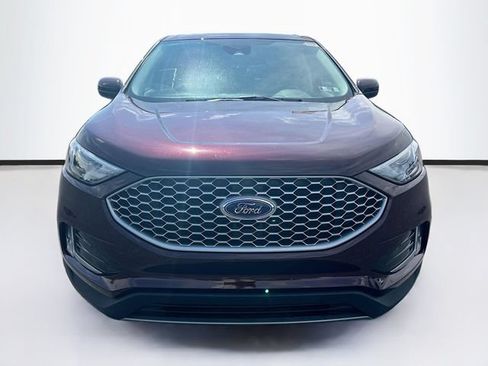 Certified 2024 Ford Edge SEL w/ Convenience Package AWD/4WD image 2
