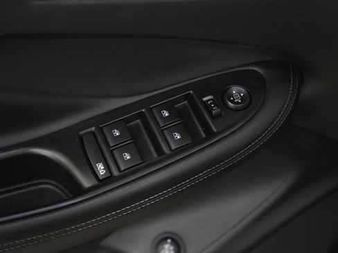 Used 2019 Buick Envision Essence w/ LPO, Interior Luxury Package AWD/4WD image 20