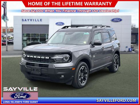 Used 2025 Ford Bronco Sport Outer Banks AWD/4WD image 1