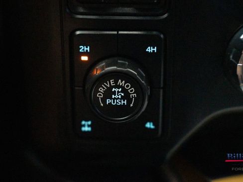 Certified 2024 Ford F250 Lariat w/ Lariat Ultimate Package image 14