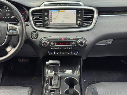 Used 2019 Kia Sorento SX w/ SX Touring Package AWD/4WD image 24
