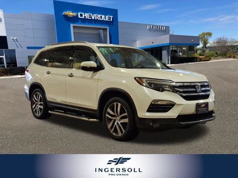 Used 2017 Honda Pilot Elite image 1