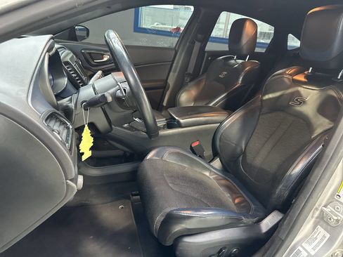 Used 2015 Chrysler 200 S image 17