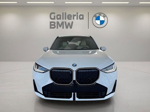 Used 2026 BMW X3 xDrive30 image 3