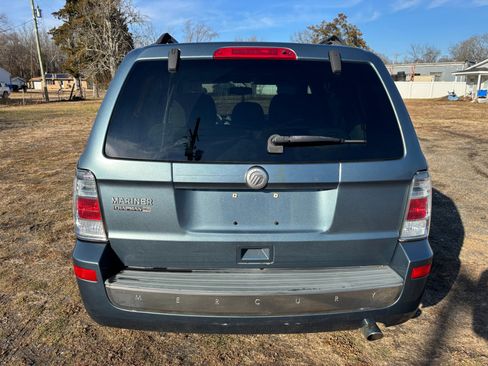 Used 2010 Mercury Mariner 2WD image 6