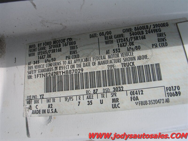 Used 2000 Ford E-250 and Econoline 250 RWD image 22