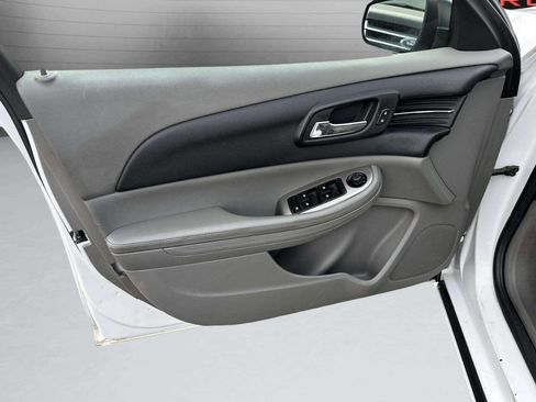 Used 2015 Chevrolet Malibu LS image 12