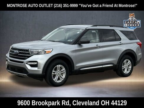 Used 2023 Ford Explorer XLT w/ Equipment Group 202A image 3