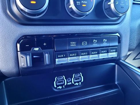 Used 2022 RAM 2500 Big Horn w/ Level A Equipment Group AWD/4WD image 19