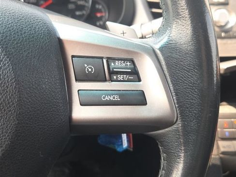 Used 2013 Subaru Outback 2.5i Limited w/ Moonroof Pkg AWD/4WD image 37