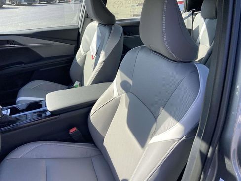 New 2026 Toyota Camry SE image 15