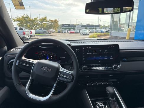 New 2026 Chevrolet Colorado Z71 image 2