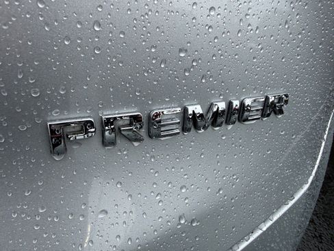 Used 2021 Chevrolet Blazer Premier w/ Driver Confidence II Package image 6