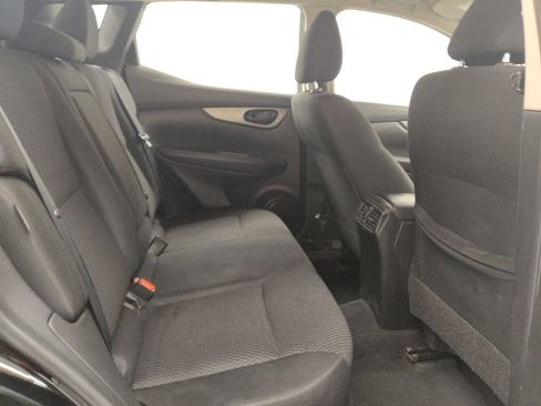Used 2021 Nissan Rogue Sport S AWD/4WD image 19