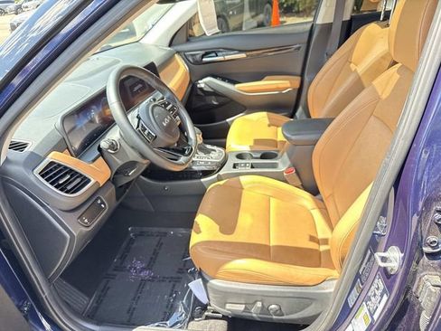 Used 2024 Kia Seltos SX w/ SX Sunroof Package AWD/4WD image 14