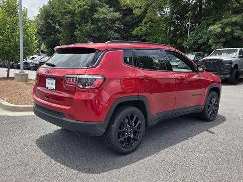 New 2026 Jeep Compass Latitude AWD/4WD image 9