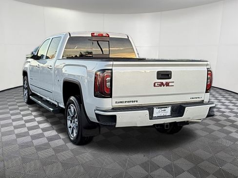 Used 2017 GMC Sierra 1500 Denali image 4