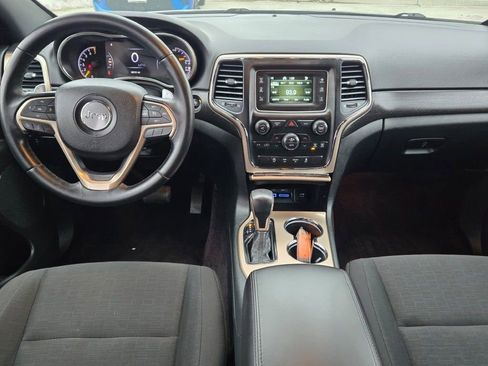 Used 2016 Jeep Grand Cherokee Laredo image 15