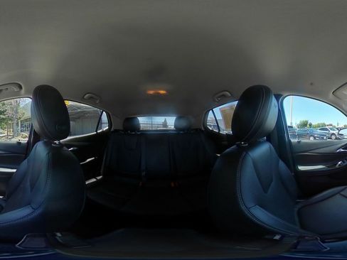 Used 2024 Buick Encore GX Sport Touring FWD image 40