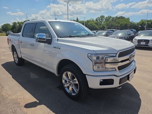 Used 2019 Ford F150 Platinum w/ Equipment Group 701A Luxury AWD/4WD image 7