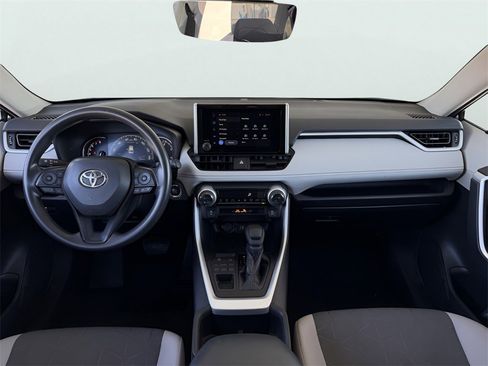 Used 2024 Toyota RAV4 XLE image 15