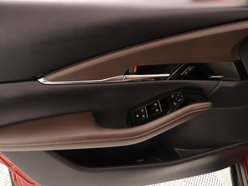 Used 2021 MAZDA CX-30 FWD 2.5 S w/ Premium Package image 17