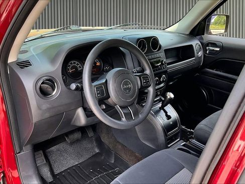 Used 2014 Jeep Patriot Sport w/ Power Value Group image 14