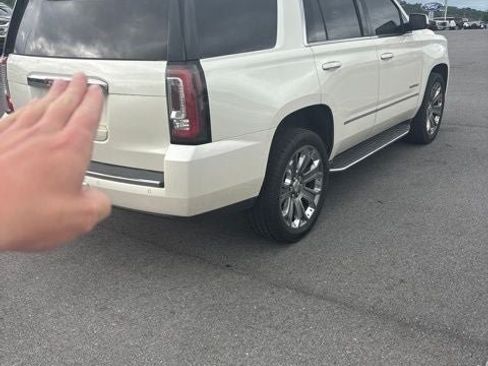 Used 2015 GMC Yukon Denali w/ Open Road Package AWD/4WD image 8