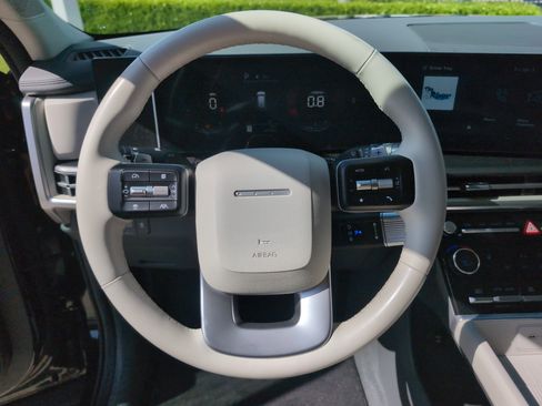 Used 2024 Hyundai Santa Fe SEL image 16