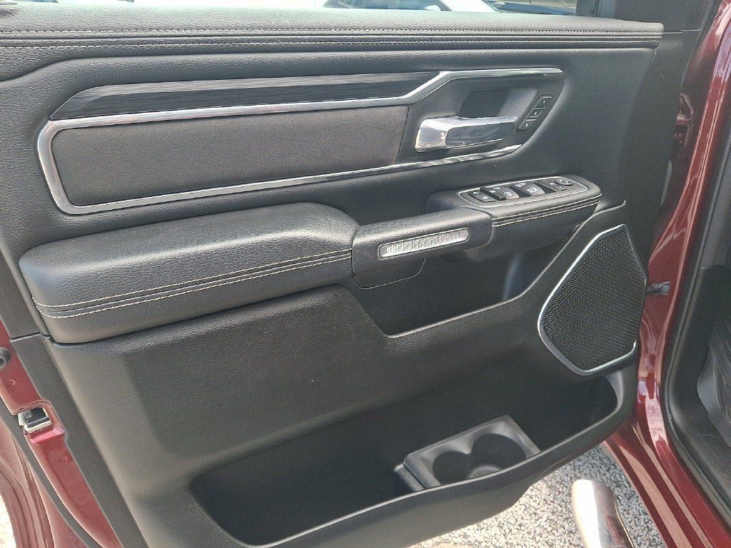 Used 2023 RAM 1500 Laramie AWD/4WD image 13