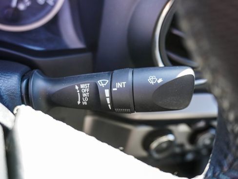 Used 2019 Toyota Tacoma SR5 image 17