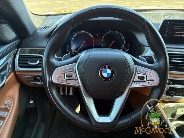 Used 2019 BMW 750i w/ Executive Package RWD image 14