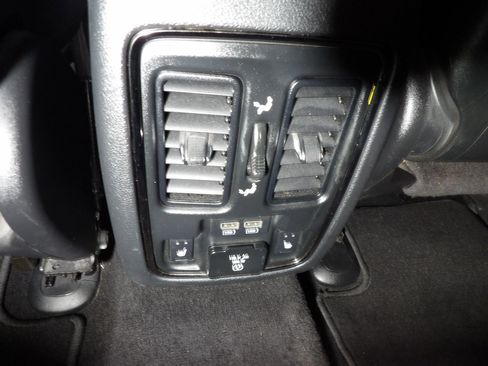 Used 2020 Dodge Durango R/T image 15