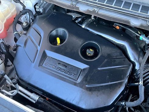 Used 2017 Ford Edge SEL w/ Equipment Group 201A image 30