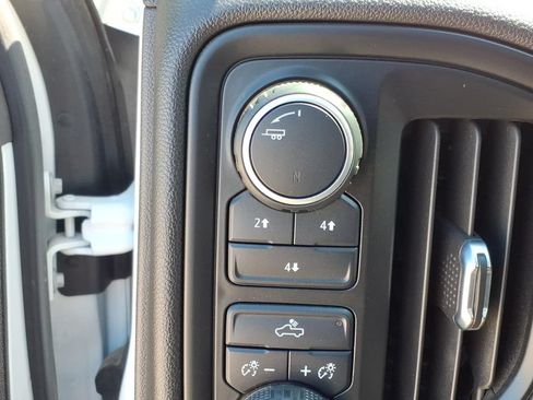 Used 2023 Chevrolet Silverado 2500 Custom w/ Custom Convenience Package AWD/4WD image 30