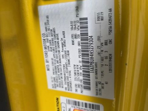 Used 2017 Ford Mustang Premium image 9