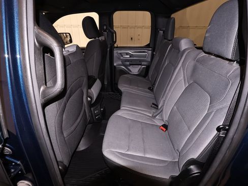 Used 2022 RAM 1500 Big Horn AWD/4WD image 15