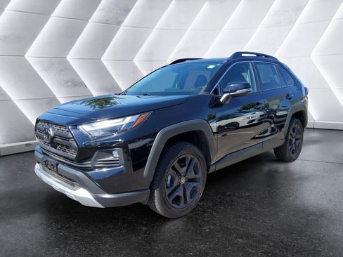 Used 2024 Toyota RAV4 Adventure AWD/4WD image 3