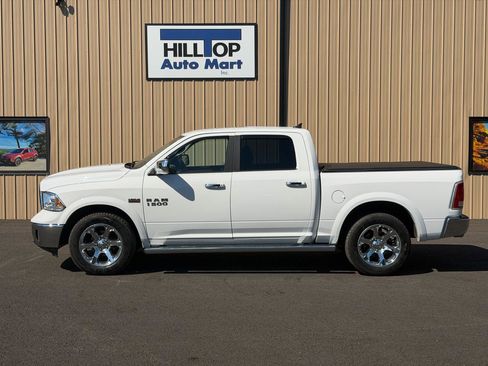 Used 2018 RAM 1500 Laramie AWD/4WD image 7