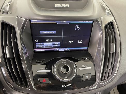 Used 2013 Ford Escape Titanium w/ Parking Technology Pkg FWD image 19