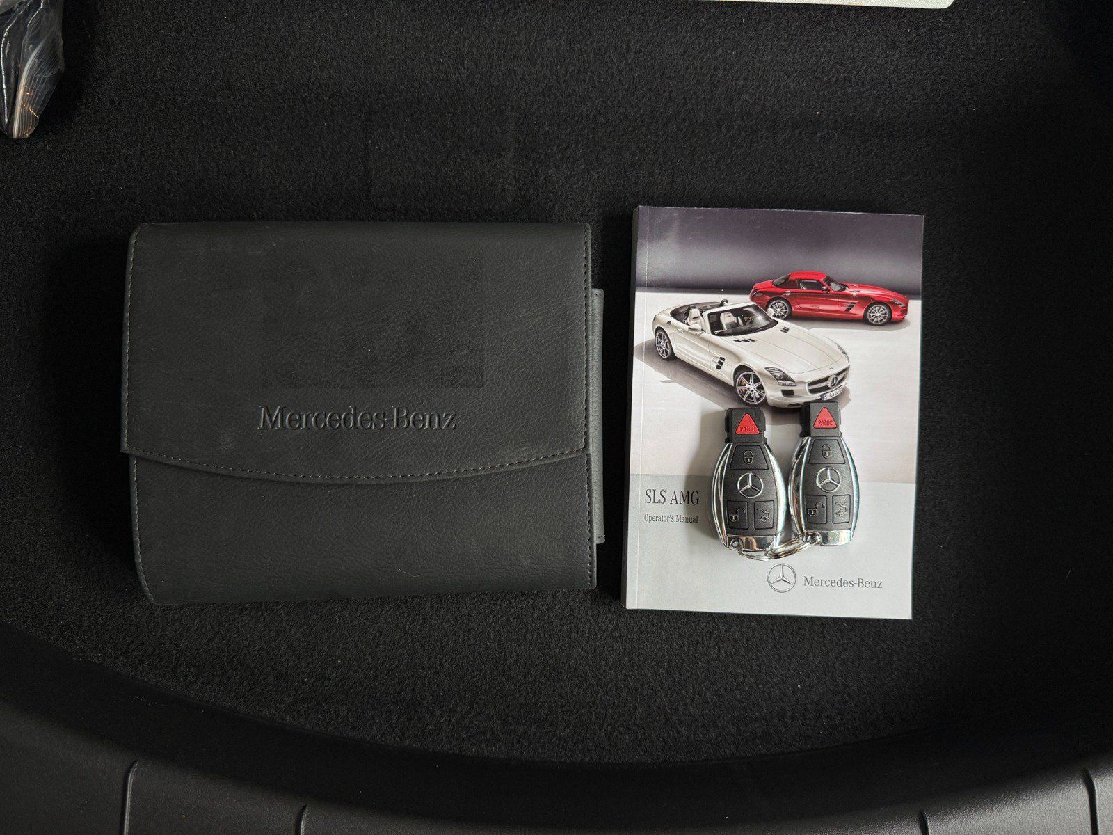Used 2012 Mercedes-Benz SLS AMG Coupe image 32