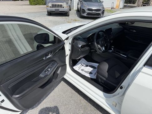 Used 2020 Nissan Altima 2.5 S image 11