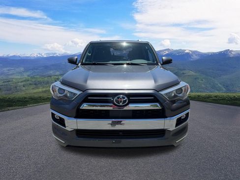Used 2023 Toyota 4Runner Limited AWD/4WD image 9