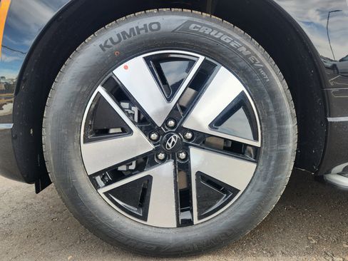 New 2026 Hyundai Ioniq 9 SEL image 25