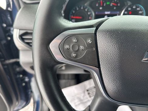 Used 2023 Chevrolet Traverse LT image 20