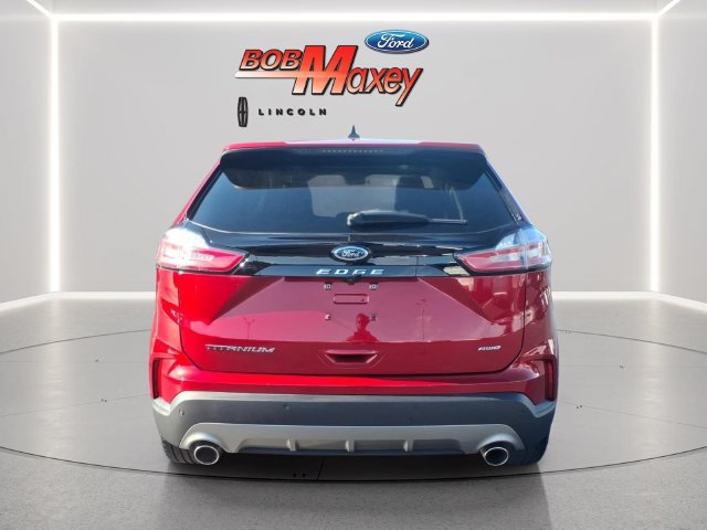 Used 2023 Ford Edge Titanium AWD/4WD image 5