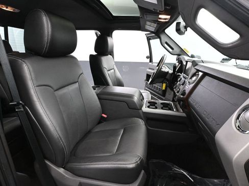 Used 2016 Ford F350 Lariat w/ Lariat Ultimate Package image 47