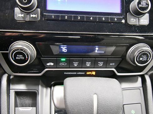 Used 2017 Honda CR-V LX image 25