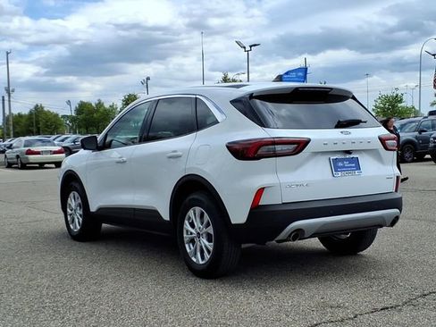 Certified 2023 Ford Escape Active w/ Tech Pack #2 AWD/4WD image 4