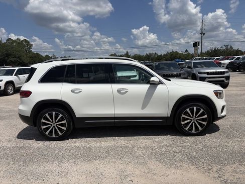 Used 2022 Mercedes-Benz GLB 250 image 8